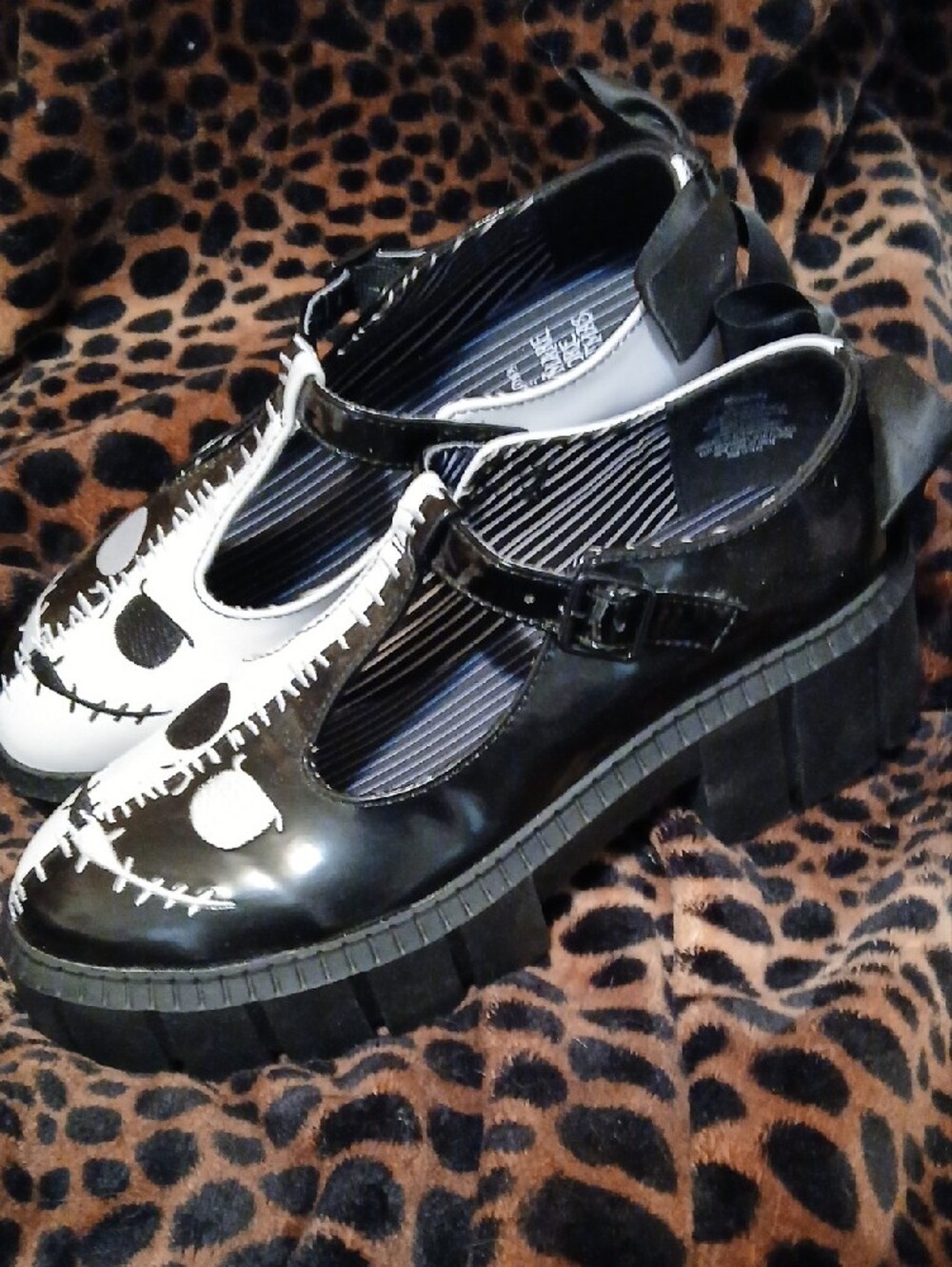 Disney The Nightmare Before Christmas Black & White Mary Jane Shoes - Picture 2 of 8